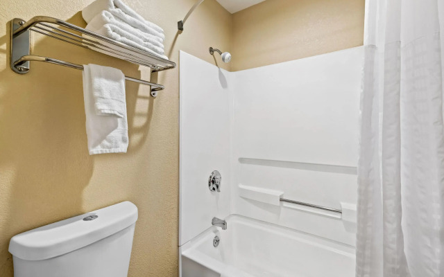 Days Inn by Wyndham Black River Falls I-94 on ATV Trail