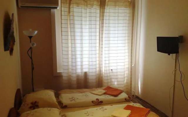 Victor Apartment Hotel