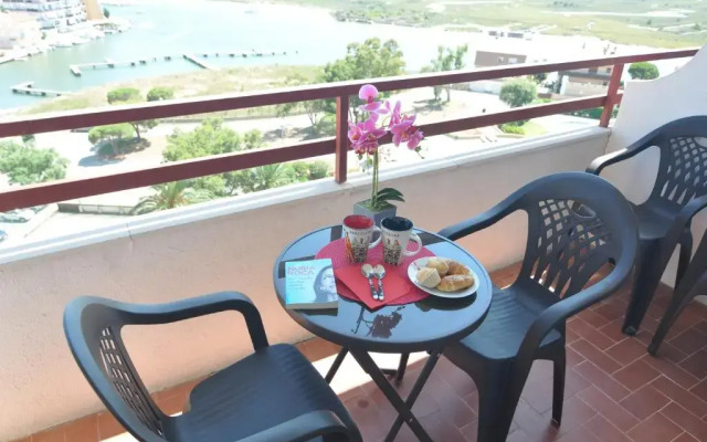 RNET - IR 08-09 Studios Roses Costa Brava