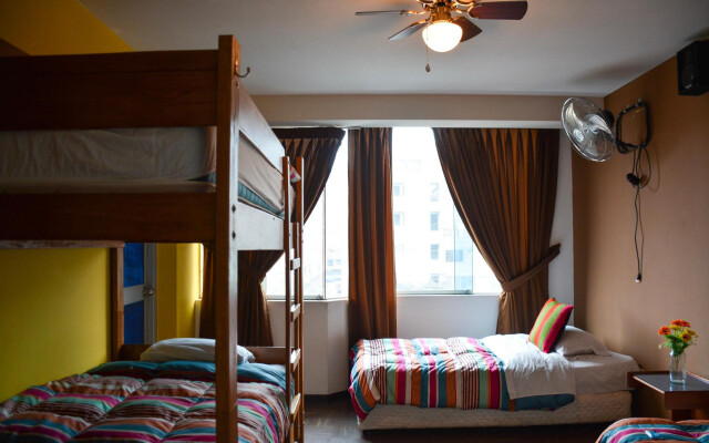 Tupac Hostel - Lima Airport
