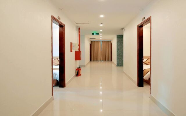 Anova Airport Hotel — Convenient & Friendly