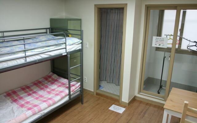 Seoulwise Guesthouse - Hostel