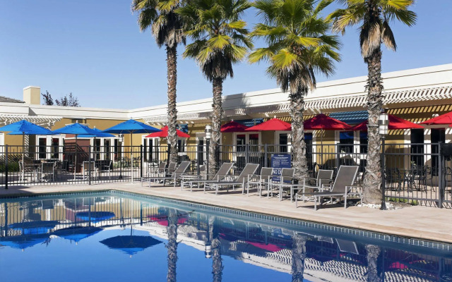 Four Points by Sheraton San Rafael Marin County