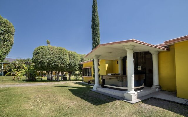 Villas el Paraíso, El Rollo