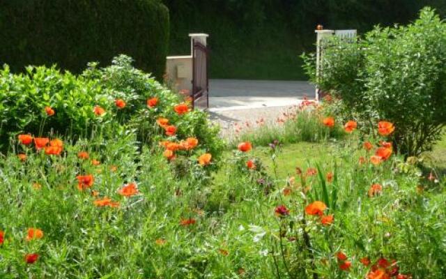 Maison D'Hotes Les Coquelicots