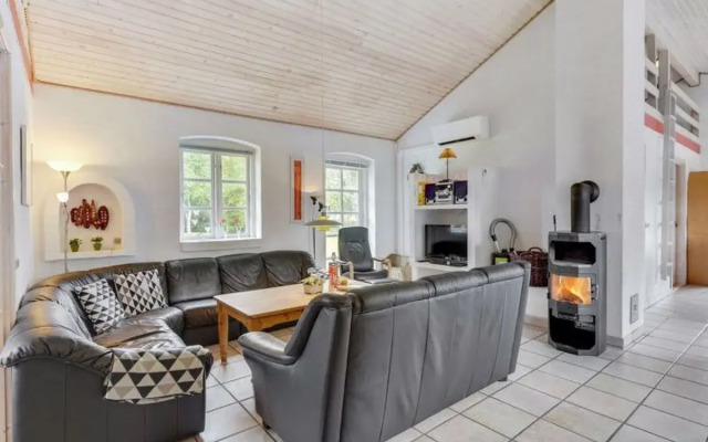 "Kittelaar" - 3.2km from the sea in Western Jutland