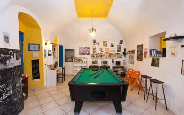 Ring Hostel