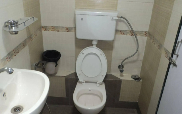 Benazeer Hotel