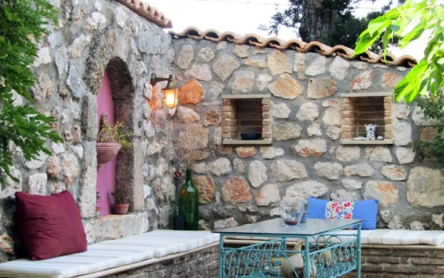 Polytropon Studio ground floor