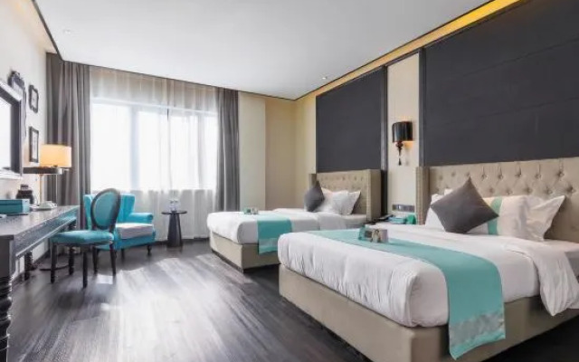 Xana Hotelle·Xinghua Passenger Terminal RT-Mart