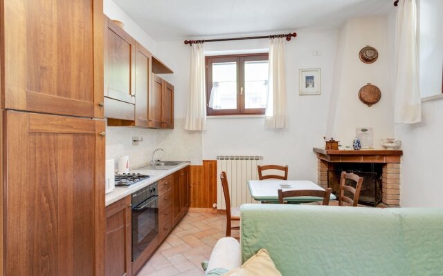 Apartment in Umbria Near Majestic Mountains