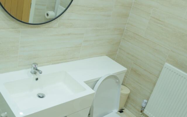 Inviting 1-bed House in Bradford