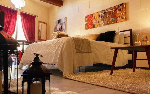 Ajuga Luxury Boutique B&B