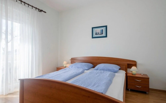 Coastal Home - 10 m From the sea - A1