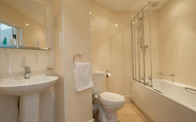 Town House Rooms