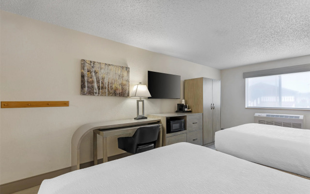 Best Western Alpenglo Lodge