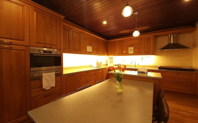 OYO Hostel Myeongdong 5