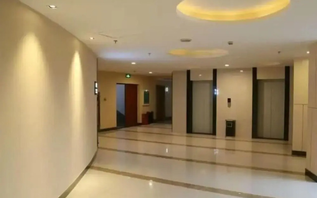 GreenTree Inn Yangzhou Gaoyou Municipal Government Business Hotel