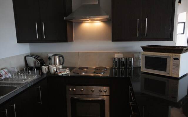 Manhattan 808 by CTHA