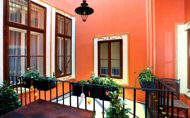 Residence U Cerneho Orla