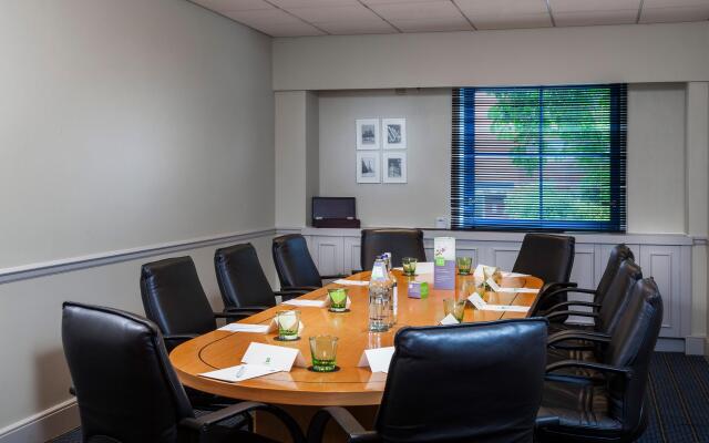 Holiday Inn London - Sutton by IHG