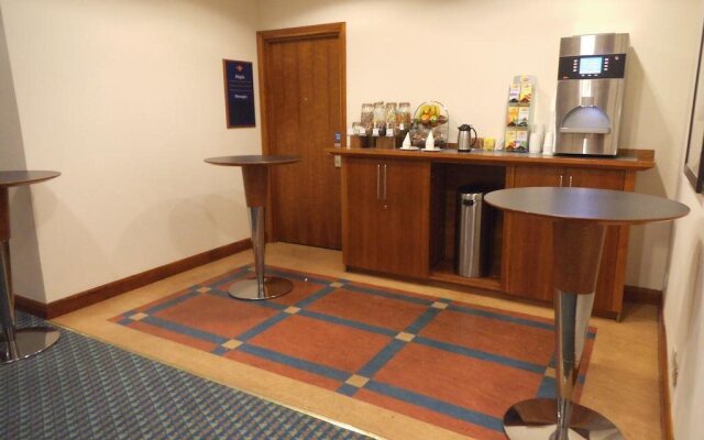 Airport Inn Gatwick