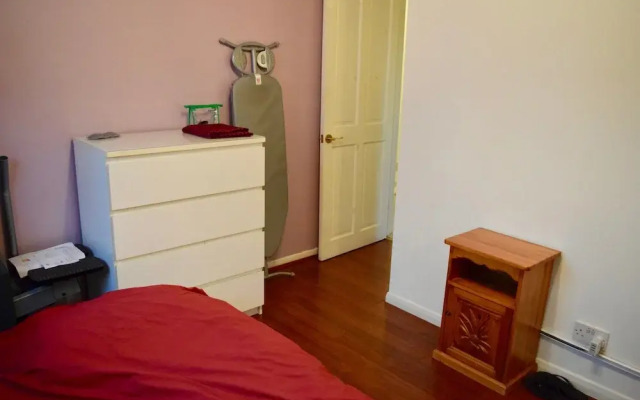 2 Bedroom House With Garden in Bermondsey