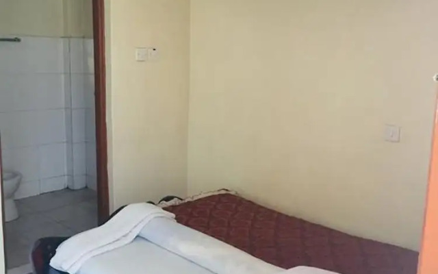 Sir James Hotel
