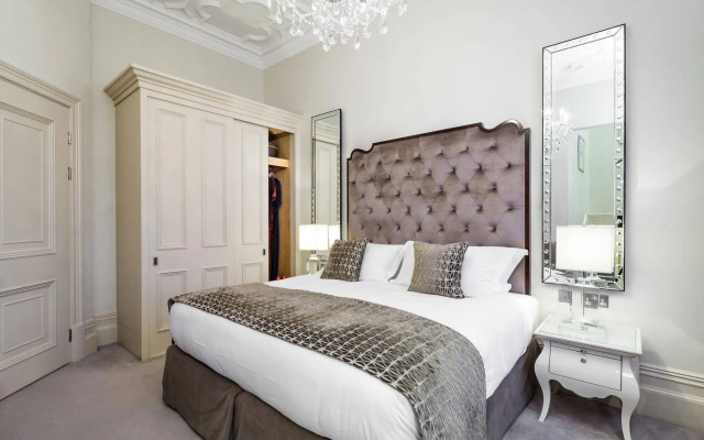 The Apartments by The Sloane Club
