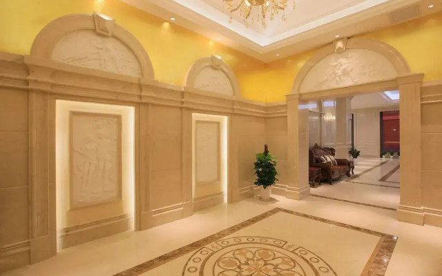 Venus International Hotel