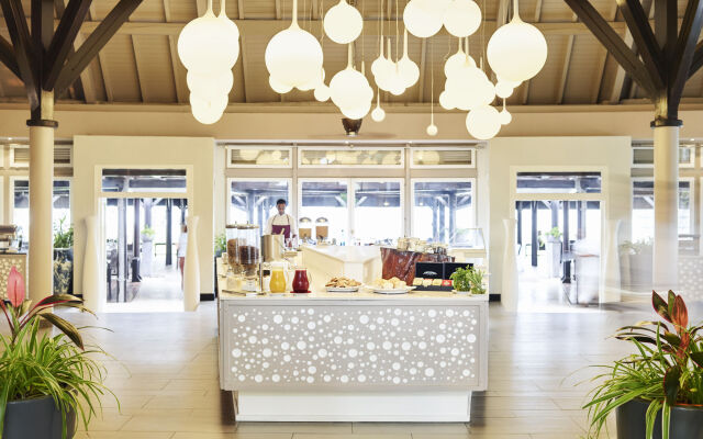 Отель Lux* Saint Gilles