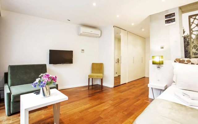 Nish Istanbul Suites & Hotel