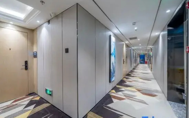 Parkgeun Hotel (Shenzhen Hubei Metro Station)