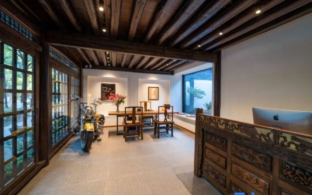 Lijiang Exquisite Villas