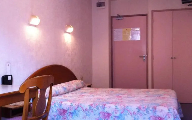 Hôtel Logis Le Vieil Alby