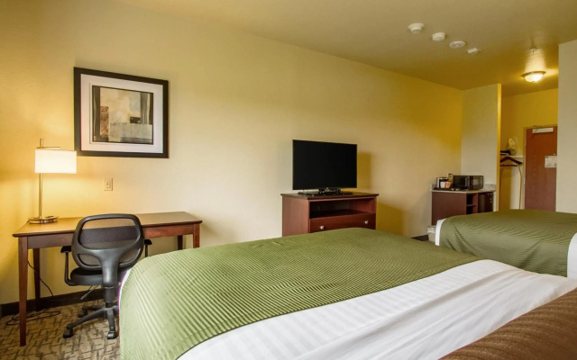 Cobblestone Hotel & Suites - Orrville