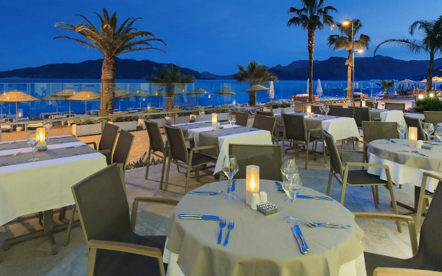 The Beachfront Hotel Adult Only 16 Plus