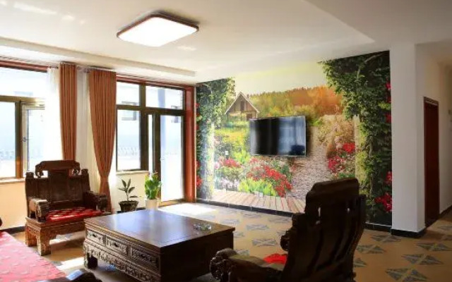 Hejia Courtyard (Mutianyu Great Wall)