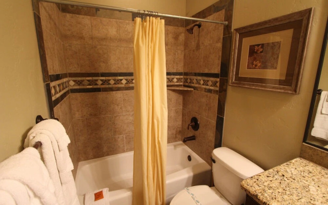 Canyon Villas at Coral Ridge