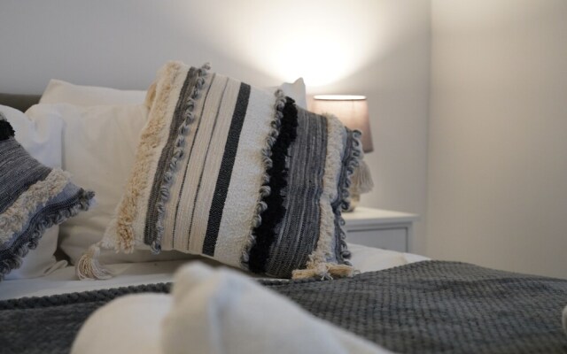 Camden Reach 3 Bedroom Apartment