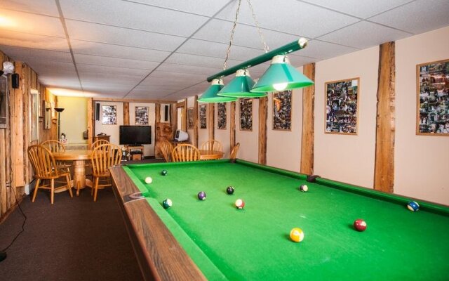 Mulvehill Creek Wilderness Inn