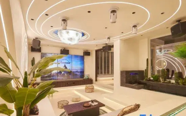 Zhujiajian Xiadoo·Light Luxury Holiday Homestay (Cangzhi Wharf Guanyin Fajie Branch)