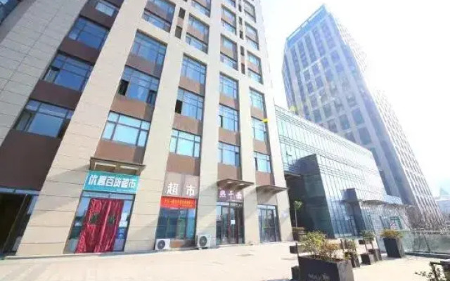 MAX Boutique Smart Hotel