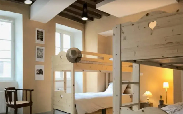 L'auberge de Treigny - Hostel