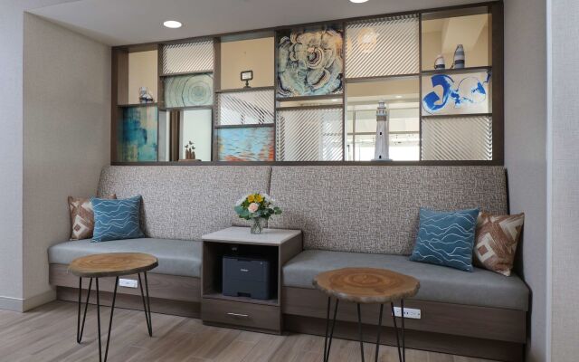 Hampton Inn & Suites Manistee Waterfront