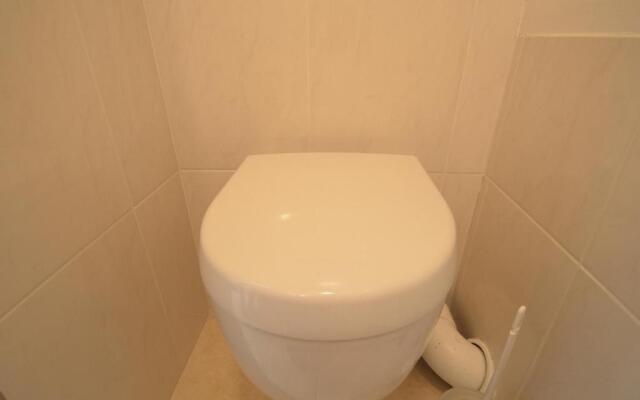 Appartement Les Menuires, 1 pièce, 2 personnes - FR-1-452-146