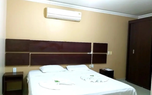 Serra's Comfort Hotel