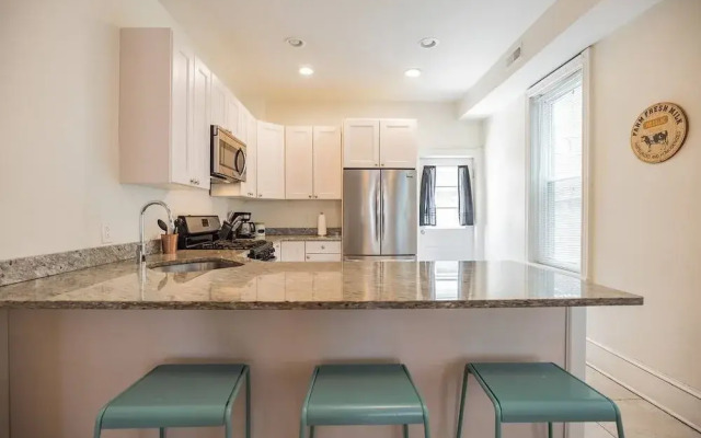 1427 S 9th
