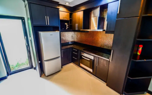 Baan Bali 5 bedroom Pool Villa By Pinky