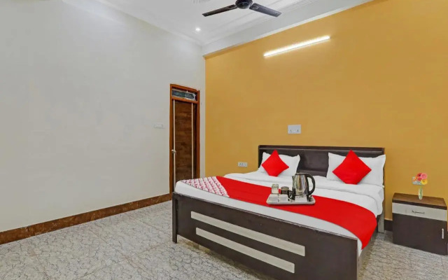 Oyo Flagship 70327 Hotel Manu Grand